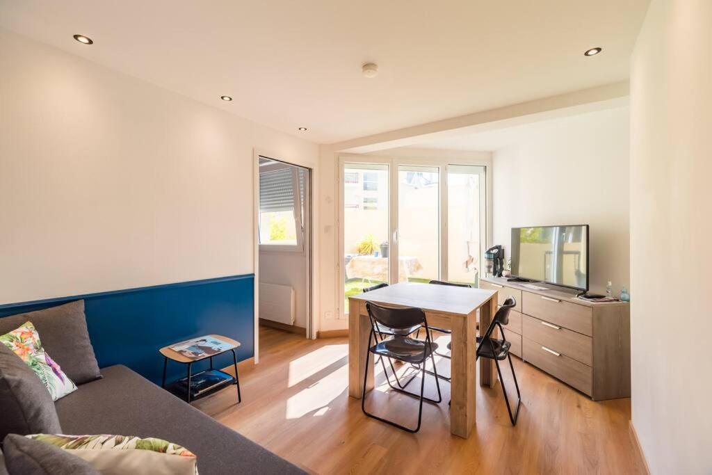 Appartement Avec Terrasse, Trestraou Perros-Guirec Bagian luar foto