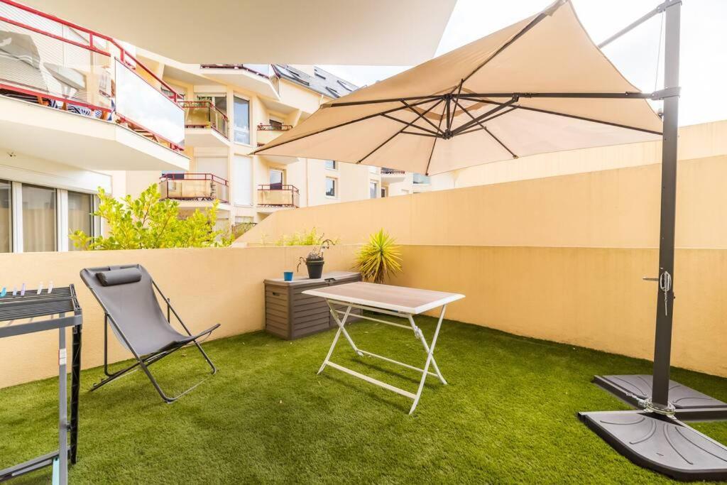 Appartement Avec Terrasse, Trestraou Perros-Guirec Bagian luar foto